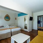 Bleues Le Grand Large 3* Biarritz