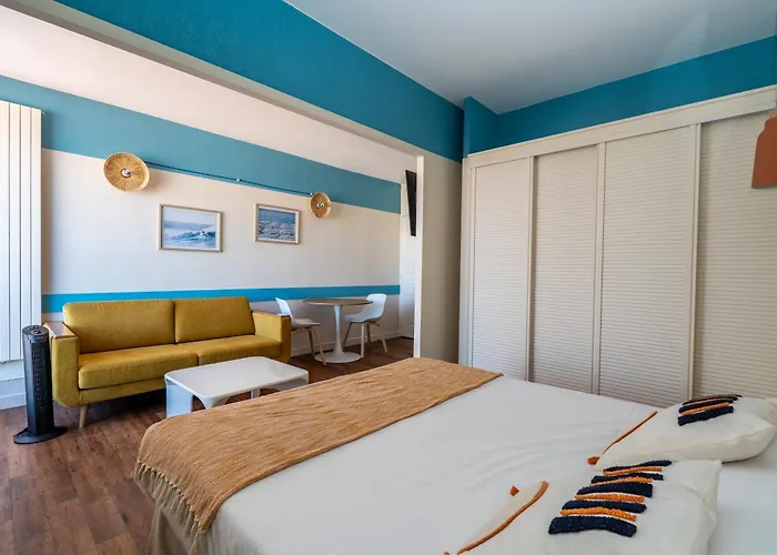 Bleues Le Grand Large Rezort