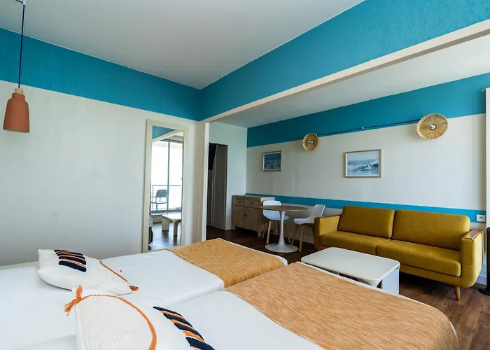 Bleues Le Grand Large 3*