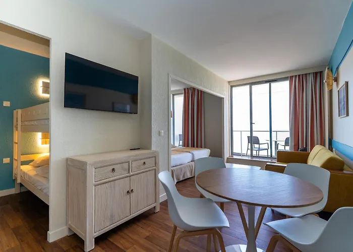 Bleues Le Grand Large リゾート ビアリッツ