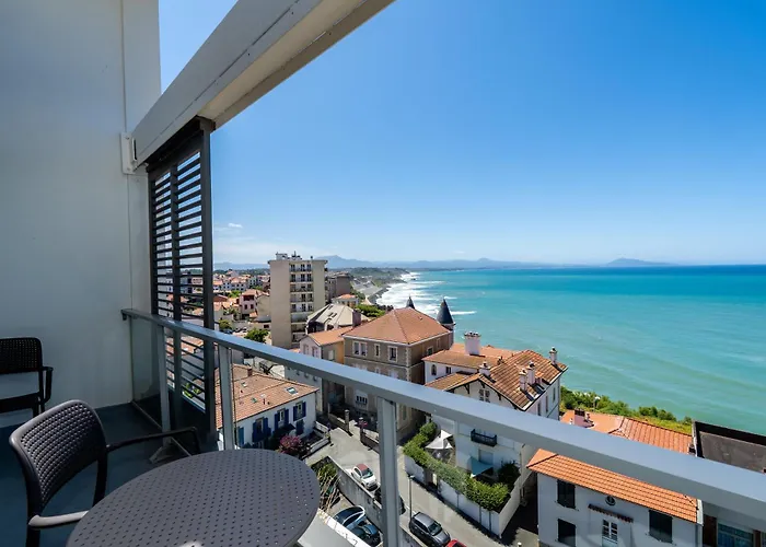 Bleues Le Grand Large リゾート 3*