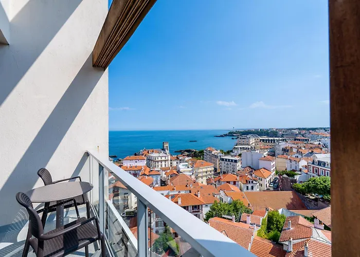 Bleues Le Grand Large ビアリッツ