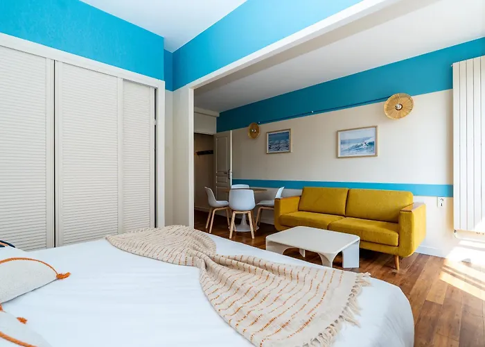 Bleues Le Grand Large リゾート 3*