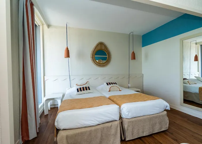 Bleues Le Grand Large リゾート ビアリッツ